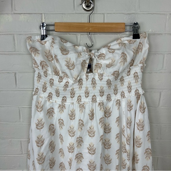 Old Navy Neutral Print Halter Neck Maxi Dress Size L - Picture 4 of 9